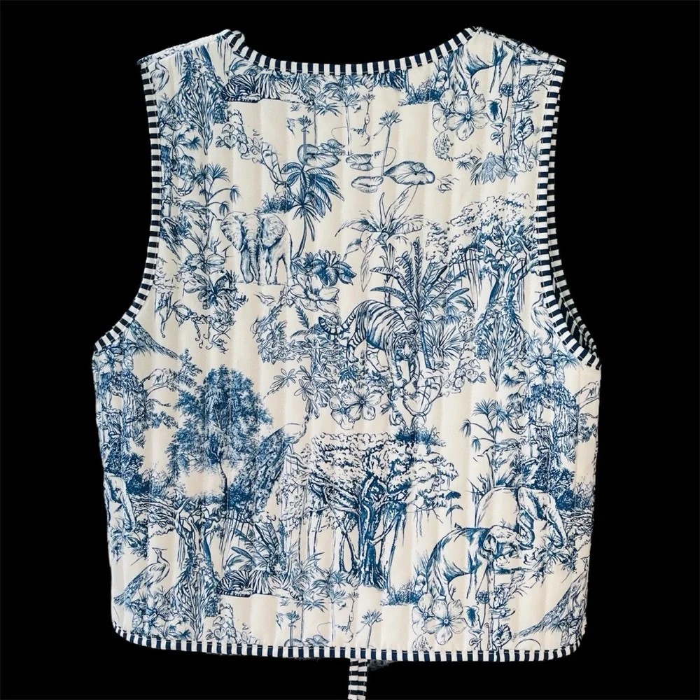 Safari Toile Quilted Vest Blue White Jungle Animals Tie Front Elephants Size L